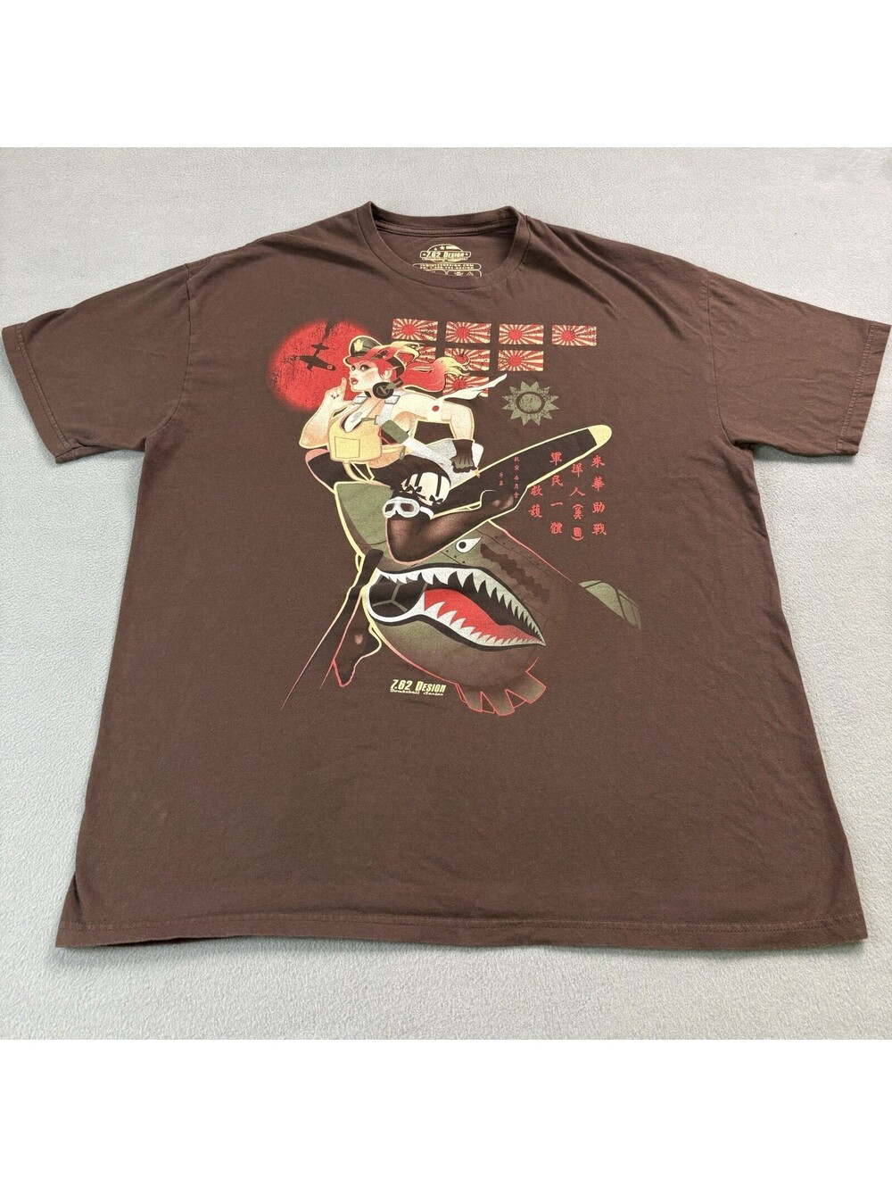 7.26 Design Bombshell Collection Pin Up Girl T Shirt Size XL Brown